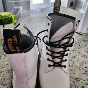 Doc Marten's Air Waves 1460 like NEW